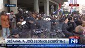 REPORTERKA N1: Uprkos napadima na njih, policija ne koristi pendreke! (VIDEO) REPORTERKA N1: Uprkos napadima na njih, policija ne koristi pendreke! (VIDEO)