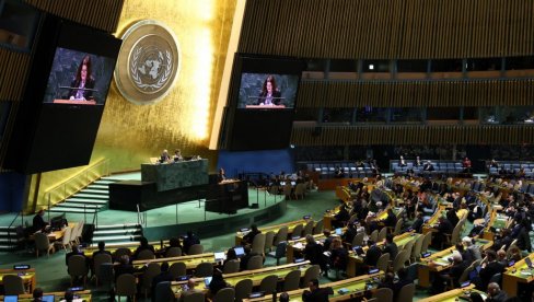 USVOJENA REZOLUCIJA O UKRAJINI U GS UN: Amerika i Rusija protiv - ovo su rezultati glasanja USVOJENA REZOLUCIJA O UKRAJINI U GS UN: Amerika i Rusija protiv - ovo su rezultati glasanja