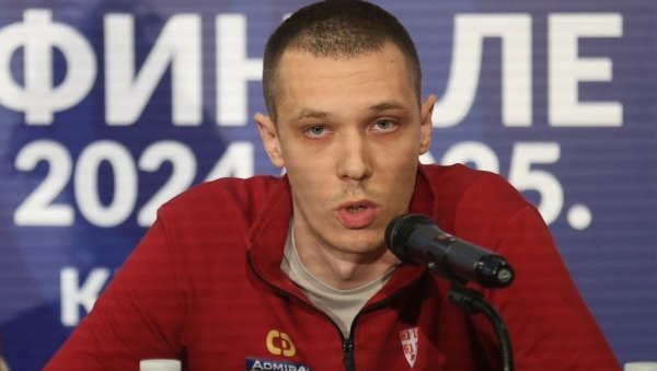 РАДНИЧКИ ИЛИ ВОЈВОДИНА: Крагујевчани у мајсторици финала плеј-офа Суперлиге за одбојкаше дочекују Новосађане РАДНИЧКИ ИЛИ ВОЈВОДИНА: Крагујевчани у мајсторици финала плеј-офа Суперлиге за одбојкаше дочекују Новосађане
