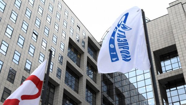 НЕЋЕ БИТИ СТЕЧАЈА, ИМА ВИШЕ МОГУЋИХ РЕШЕЊА: Из Вашингтона још нема одговора на захтев Нафтне компаније и Србије о одлагању санкција НЕЋЕ БИТИ СТЕЧАЈА, ИМА ВИШЕ МОГУЋИХ РЕШЕЊА: Из Вашингтона још нема одговора на захтев Нафтне компаније и Србије о одлагању санкција