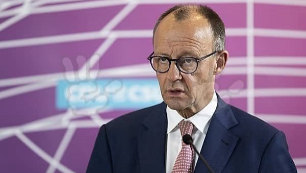 МЕРЦ НЕ ВЕРУЈЕ ТРАМПУ И ДИ ВЕНСУ: Сукоб Трампа и Зеленског је био намерна ескалација МЕРЦ НЕ ВЕРУЈЕ ТРАМПУ И ДИ ВЕНСУ: Сукоб Трампа и Зеленског је био намерна ескалација