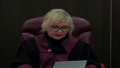 VIDEO IZ SUDNICE: Objavljen snimak izricanja presude Dodiku VIDEO IZ SUDNICE: Objavljen snimak izricanja presude Dodiku