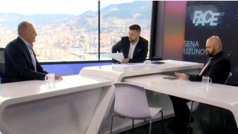 OPET NA METI PREDSEDNIK SRBIJE: Srbomrsci Dodiku biraju zatvor i smeju se, pa otkrili da im je glavni problem Vučić (VIDEO) OPET NA METI PREDSEDNIK SRBIJE: Srbomrsci Dodiku biraju zatvor i smeju se, pa otkrili da im je glavni problem Vučić (VIDEO)