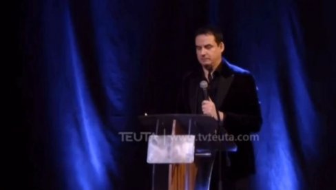 KESIĆ OTIŠAO DA KOD ALBANACA U CRNOJ GORI PROMOVIŠE PROTESTE! Ismejao Amfilohija i Vasilija Ostoškog (VIDEO) KESIĆ OTIŠAO DA KOD ALBANACA U CRNOJ GORI PROMOVIŠE PROTESTE! Ismejao Amfilohija i Vasilija Ostoškog (VIDEO)