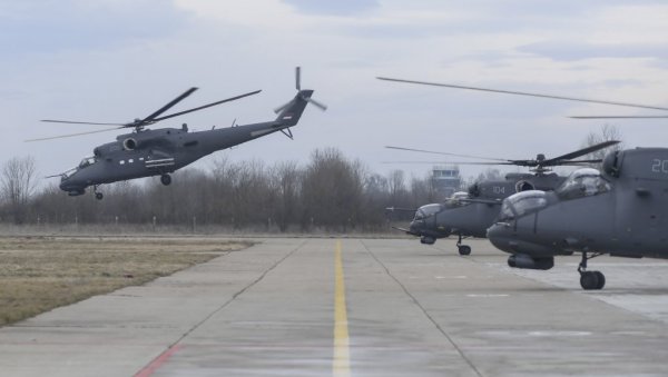 ПОГЛЕДАЈТЕ – СРПСКИ ЛЕТЕЋИ ТЕНКОВИ У АКЦИЈИ: Редовна летачка обука на војном аеродрому Морава (ФОТО/ВИДЕО) ПОГЛЕДАЈТЕ – СРПСКИ ЛЕТЕЋИ ТЕНКОВИ У АКЦИЈИ: Редовна летачка обука на војном аеродрому Морава (ФОТО/ВИДЕО)