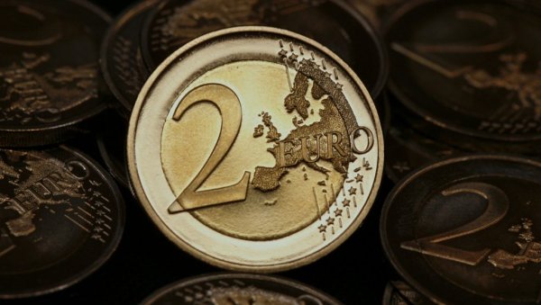 АКО ИМАТЕ ОВИХ 2 ЕВРА МОЖЕТЕ ДА ИХ ЗАМЕНИТЕ ЗА 3.000 ЕВРА: Добро проверите да ли имате у новчанику АКО ИМАТЕ ОВИХ 2 ЕВРА МОЖЕТЕ ДА ИХ ЗАМЕНИТЕ ЗА 3.000 ЕВРА: Добро проверите да ли имате у новчанику