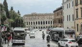 ITALIJA KAZNAMA KROTI TURISTE: Uvedena brojna pravila za čije kršenje se naplaćuje od 25 do 500 evra