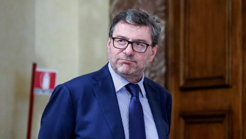 O ODBRAMBENOM PLANU EU MORA SE RAZMISLITI BEZ ŽURBE: Đorđeti ukazao da treba razlikovati dve stvari O ODBRAMBENOM PLANU EU MORA SE RAZMISLITI BEZ ŽURBE: Đorđeti ukazao da treba razlikovati dve stvari
