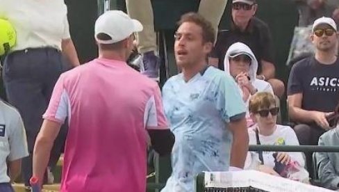 SKANDAL NA INDIJAN VELSU! Teniseri se umalo potukli po završetku meča (VIDEO) SKANDAL NA INDIJAN VELSU! Teniseri se umalo potukli po završetku meča (VIDEO)