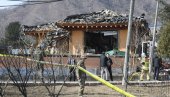 HAOS BLIZU GRANICE SEVERNE KOREJE: Avioni ispustili osam bombi, povređeno 15 oosba (FOTO/VIDEO) HAOS BLIZU GRANICE SEVERNE KOREJE: Avioni ispustili osam bombi, povređeno 15 oosba (FOTO/VIDEO)