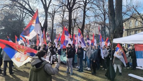 ЗНАЊЕ СЕ НЕ БЛОКИРА. БУДУЋНОСТ СЕ НЕ ЗАТВАРА: Огласили се студенти који желе да уче ЗНАЊЕ СЕ НЕ БЛОКИРА. БУДУЋНОСТ СЕ НЕ ЗАТВАРА: Огласили се студенти који желе да уче