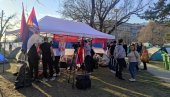 NADAMO SE DA ĆE NAS ISPOŠTOVATI Studenti koji žele da uče pozvali rektore i dekane sutra u podne na razgovor u Pionirski park