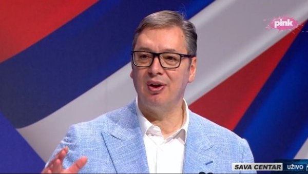 КО ДА СЕ ЗА МАРАТОН СПРЕМАЈУ Вучић: Опозициони згубидани, шетају ујутру, поподне, увече по 15 км пређу КО ДА СЕ ЗА МАРАТОН СПРЕМАЈУ Вучић: Опозициони згубидани, шетају ујутру, поподне, увече по 15 км пређу