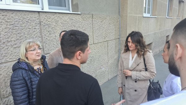 “СРПСКА БОУНС СА СТУДЕНТИМА: Једна од најбољих форенцичара дошла да подржи оне који хоће да уче (ФОТО/ВИДЕО) “СРПСКА БОУНС СА СТУДЕНТИМА: Једна од најбољих форенцичара дошла да подржи оне који хоће да уче (ФОТО/ВИДЕО)