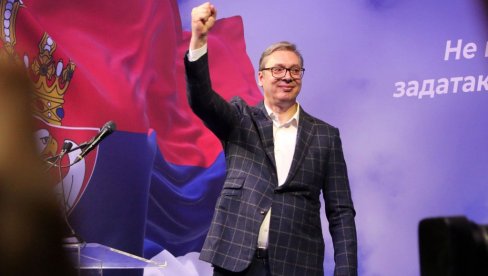 ВУЧИЋ О БУДУЋЕМ ПОКРЕТУ: Поносан сам на ту иницијативу и на велики одзив грађана ВУЧИЋ О БУДУЋЕМ ПОКРЕТУ: Поносан сам на ту иницијативу и на велики одзив грађана