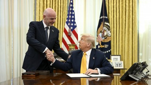 AMERIKA U NEVERICI: Donald Tramp ukida reč soker? AMERIKA U NEVERICI: Donald Tramp ukida reč soker?