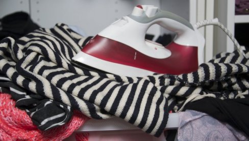 DNEVNICA IZNAD 100 EVRA: Odlična prilika za dodatnu zaradu u Srbiji - cenovnik uslužnog peglanja DNEVNICA IZNAD 100 EVRA: Odlična prilika za dodatnu zaradu u Srbiji - cenovnik uslužnog peglanja