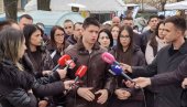 OGRAĐUJEMO SE OD SVAKOG NASILJA Pavlović: Studenti blokaderi vređali su nas, provocirali (VIDEO) OGRAĐUJEMO SE OD SVAKOG NASILJA Pavlović: Studenti blokaderi vređali su nas, provocirali (VIDEO)