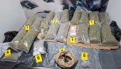 АКЦИЈА ПОЛИЦИЈЕ НА ПАЛИЛУЛИ: Заплењено 20 кг марихуане и два килограма кокаина АКЦИЈА ПОЛИЦИЈЕ НА ПАЛИЛУЛИ: Заплењено 20 кг марихуане и два килограма кокаина