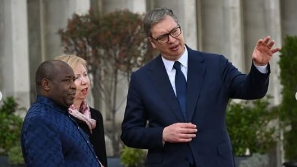 ДОБРО ДОШЛИ, ДРАГИ ПРИЈАТЕЉУ Вучић: Посета председника Бурундија Србији потврда пријатељства и поштовања ДОБРО ДОШЛИ, ДРАГИ ПРИЈАТЕЉУ Вучић: Посета председника Бурундија Србији потврда пријатељства и поштовања