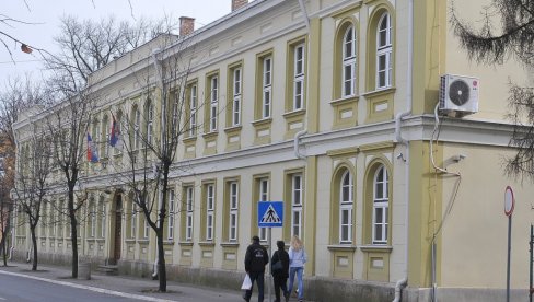 PRIPREMNO ROČIŠTE 24. MARTA: Suđenje vojnom vozaču M.V. zbog nesreće na Ibarskoj magistrali PRIPREMNO ROČIŠTE 24. MARTA: Suđenje vojnom vozaču M.V. zbog nesreće na Ibarskoj magistrali