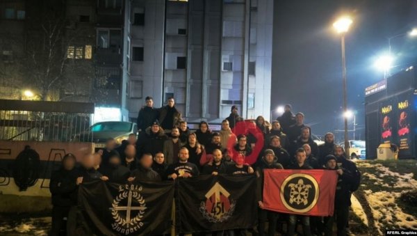 ОД ФАШИСТА ДО ЧЛАНОВА РОТАРИ КЛУБА: Ко су млади демонстрати и какве везе имају са ДС? ОД ФАШИСТА ДО ЧЛАНОВА РОТАРИ КЛУБА: Ко су млади демонстрати и какве везе имају са ДС?