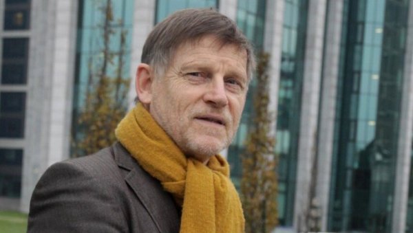 ИНТЕРВЈУ - ТРАМП РАЗУМЕ ДА РАТ ПРОТИВ РУСИЈЕ НЕ МОЖЕ ДА СЕ ДОБИЈЕ: Мишел Колон, белгијски новинар и есејиста ИНТЕРВЈУ - ТРАМП РАЗУМЕ ДА РАТ ПРОТИВ РУСИЈЕ НЕ МОЖЕ ДА СЕ ДОБИЈЕ: Мишел Колон, белгијски новинар и есејиста