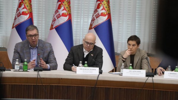 СЕДНИЦА ВЛАДЕ СРБИЈЕ: Присуствовао председник Вучић - Србија ће учинити све да помогне Северној Македонији СЕДНИЦА ВЛАДЕ СРБИЈЕ: Присуствовао председник Вучић - Србија ће учинити све да помогне Северној Македонији