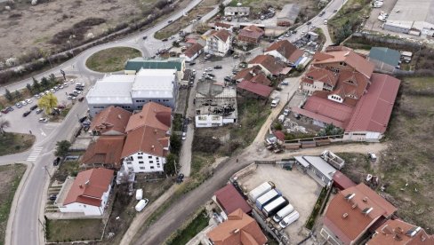 TROJE SPORTISTA STRADALO U STRAŠNOM POŽARU U DISKOTECI: Pored fudbalera Lazarova, poginuli golman i košarkaš TROJE SPORTISTA STRADALO U STRAŠNOM POŽARU U DISKOTECI: Pored fudbalera Lazarova, poginuli golman i košarkaš