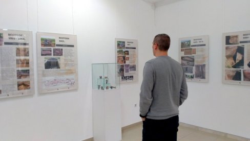 TRI DECENIJE ISTRAŽIVANJA U BELOVODAMA: Izložba u Požarevcu o areheološkoj atrakciji nadomak Petrovca na Mlavi TRI DECENIJE ISTRAŽIVANJA U BELOVODAMA: Izložba u Požarevcu o areheološkoj atrakciji nadomak Petrovca na Mlavi
