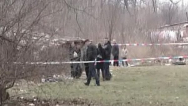 МИСТЕРИЈА УБИСТВА ЛАКИЈА: Прошло 13 година од ликвидације Ненада Лазића у Падинској Скели МИСТЕРИЈА УБИСТВА ЛАКИЈА: Прошло 13 година од ликвидације Ненада Лазића у Падинској Скели