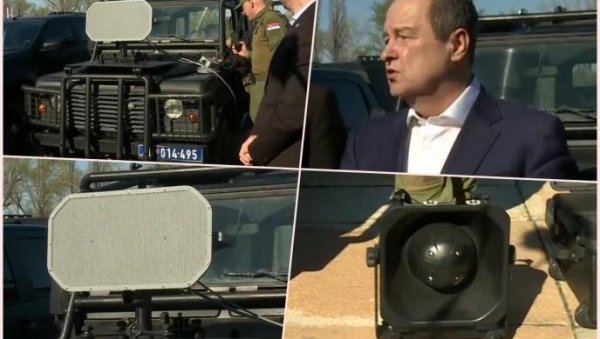 МИНИСТАР ПОЛИЦИЈЕ ПОКАЗАО ВОЗИЛО КОЈЕ ЈЕ СНИМЉЕНО КОД СКУПШТИНЕ: Дачић раскринкао лажи Маринике Тепић и приче о звучном топу (ВИДЕО) МИНИСТАР ПОЛИЦИЈЕ ПОКАЗАО ВОЗИЛО КОЈЕ ЈЕ СНИМЉЕНО КОД СКУПШТИНЕ: Дачић раскринкао лажи Маринике Тепић и приче о звучном топу (ВИДЕО)