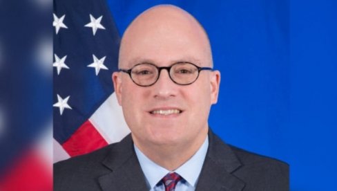 AMBASADOR DŽONATAN MUR: Na protestu u Beogradu nije bilo upotrebe zvučnog topa AMBASADOR DŽONATAN MUR: Na protestu u Beogradu nije bilo upotrebe zvučnog topa