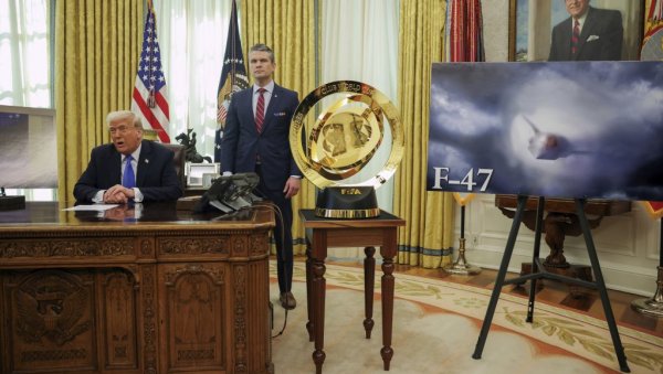 НИШТА ОД АМЕРИЧКОГ ЛОВЦА Ф-47: Ево како је Кина срушила Трампов сан НИШТА ОД АМЕРИЧКОГ ЛОВЦА Ф-47: Ево како је Кина срушила Трампов сан