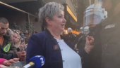 NAPALA JE PSIHIČKI OBOLELA BAKA: Žena Baneta banane, dekanka iz Niša nema teške povrede