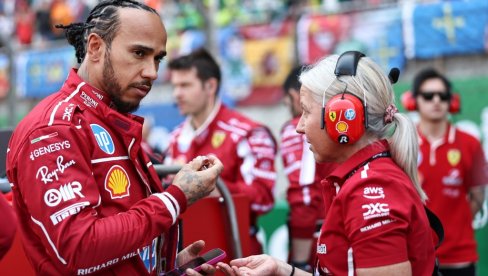 POTREBNO MI JE JOŠ MALO VREMENA: Hamilton ne može da se uklopi u Ferari