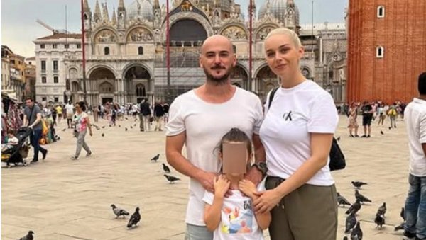 МАМА ТРЕБАШ МИ, А И ТИ ТРЕБАШ МЕНЕ Речи ћерке певача страдалог у пожару у Кочанима сламају срца (ФОТО) МАМА ТРЕБАШ МИ, А И ТИ ТРЕБАШ МЕНЕ Речи ћерке певача страдалог у пожару у Кочанима сламају срца (ФОТО)
