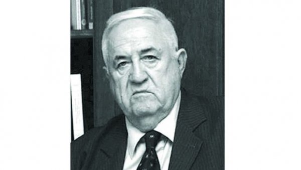 ТУМАЧ НАШЕ СУДБИНЕ: У Београду преминуо академик, историчар Михаило Војводић ТУМАЧ НАШЕ СУДБИНЕ: У Београду преминуо академик, историчар Михаило Војводић