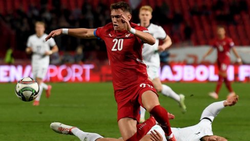 NEOČEKIVAN TRANSFER! Srpski reprezentativac potpisao u minut do 12 NEOČEKIVAN TRANSFER! Srpski reprezentativac potpisao u minut do 12