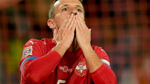 POKAZALI SMO KARAKTER, ZNALI SMO DA DOLAZI NAŠE VREME: Maksimović zadovoljan posle pobede nad Austrijom POKAZALI SMO KARAKTER, ZNALI SMO DA DOLAZI NAŠE VREME: Maksimović zadovoljan posle pobede nad Austrijom