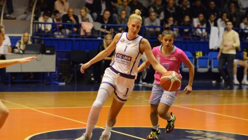 U POLUFINALU POTIV MEGE: ŽKK Kraljevo ligaški deo prvenstva završio sa 19 pobeda i 3 poraza U POLUFINALU POTIV MEGE: ŽKK Kraljevo ligaški deo prvenstva završio sa 19 pobeda i 3 poraza