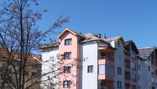НАКОН ПОЖАРА У ИСТОЧНОЈ ИЛИЏИ: Влада помаже санацију станова НАКОН ПОЖАРА У ИСТОЧНОЈ ИЛИЏИ: Влада помаже санацију станова