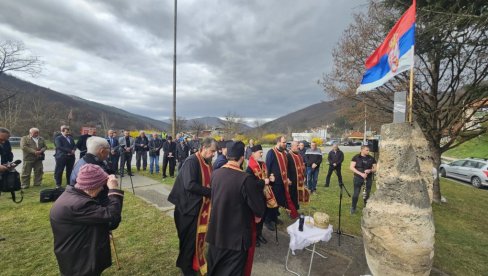 HTELI SU DA UBIJU SVE ŠTO JE ŽIVO U SRBIJI: U Prijepolju obeleženo 26 godina od početka NATO agresije HTELI SU DA UBIJU SVE ŠTO JE ŽIVO U SRBIJI: U Prijepolju obeleženo 26 godina od početka NATO agresije
