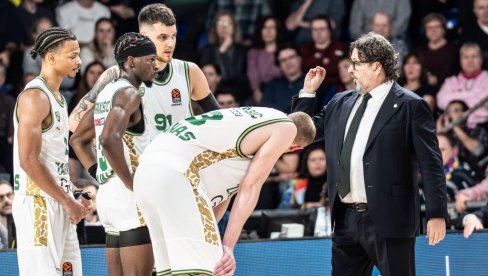 BEZ BELE ZASTAVE: Ovako je Andrea Trinkijeri najavio duel Žalgiris - Partizan BEZ BELE ZASTAVE: Ovako je Andrea Trinkijeri najavio duel Žalgiris - Partizan