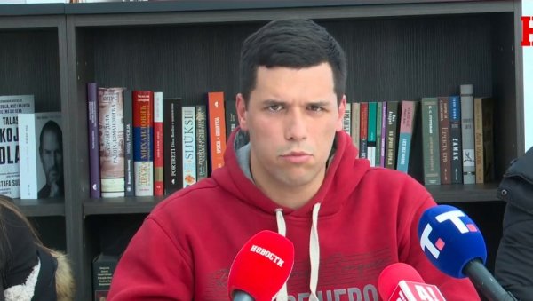 КРИВИЧНА ПРИЈАВА ПРОТИВ ДЕКАНА ЕКОНОМСКОГ ФАКУЛТЕТА: Студенти који желе да уче раскринкали превару (ВИДЕО) КРИВИЧНА ПРИЈАВА ПРОТИВ ДЕКАНА ЕКОНОМСКОГ ФАКУЛТЕТА: Студенти који желе да уче раскринкали превару (ВИДЕО)