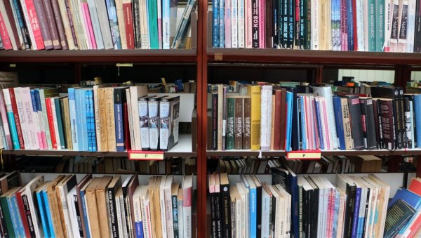 НАРОДНА БИБЛИОТЕКА СМЕДЕРЕВО ОБЕЛЕЖАВА 179 ГОДИНА ПОСТОЈАЊА: Две недеље различитих програма НАРОДНА БИБЛИОТЕКА СМЕДЕРЕВО ОБЕЛЕЖАВА 179 ГОДИНА ПОСТОЈАЊА: Две недеље различитих програма