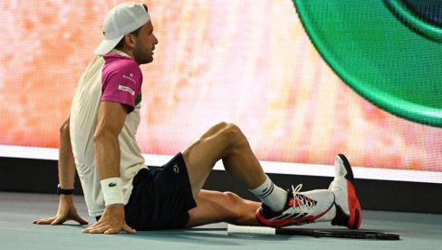DRAMA U MAJAMIJU! Grigor Dimitrov se plasirao u polufinale, a onda se desilo nešto što je uplašilo ceo teniski svet (VIDEO) DRAMA U MAJAMIJU! Grigor Dimitrov se plasirao u polufinale, a onda se desilo nešto što je uplašilo ceo teniski svet (VIDEO)