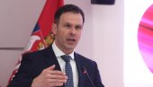 МАЛИ УПИТАО НИКЕЗИЋА: Ко је крив што док сте били на власти нисте били способни да изградите ни пар километара ауто-пута?