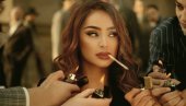 LAGAO JE GRADE: Maja Berović oživela čuvenu scenu Monike Beluči, fanovi oduševljeni (FOTO/VIDEO)