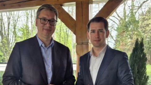 SRDAČAN SUSRET SA STARIM DOBRIM PRIJATELJEM Sastali se Vučić i Sebastijan Kurc: Razgovarali smo o svim važnim temama SRDAČAN SUSRET SA STARIM DOBRIM PRIJATELJEM Sastali se Vučić i Sebastijan Kurc: Razgovarali smo o svim važnim temama